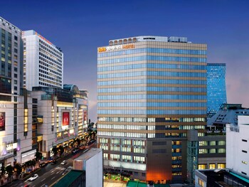 Hotel Front
