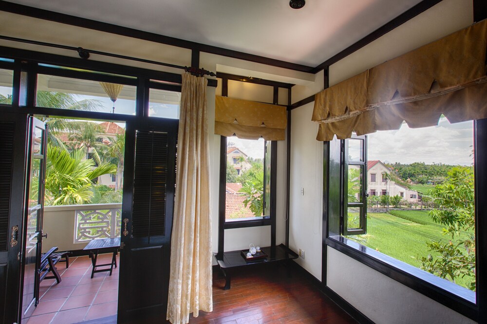 Guestroom View