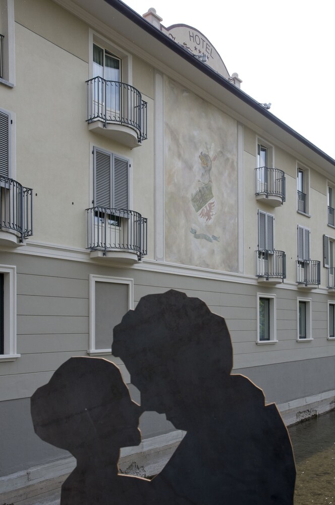 Hotel Front