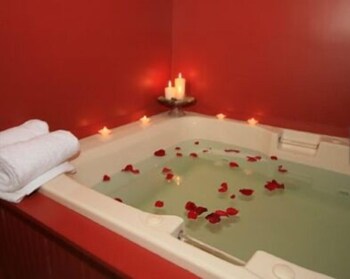 Jetted Tub