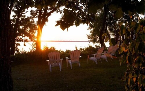 Lake View