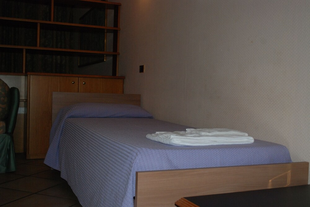 Guestroom View