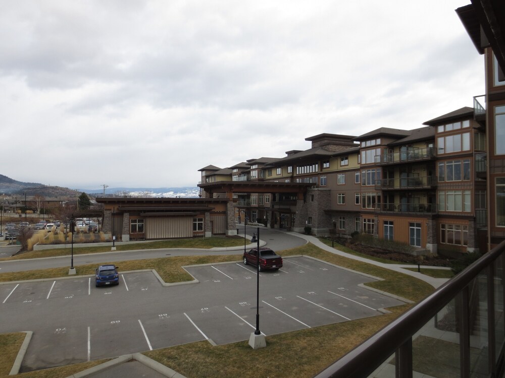 Guestroom View