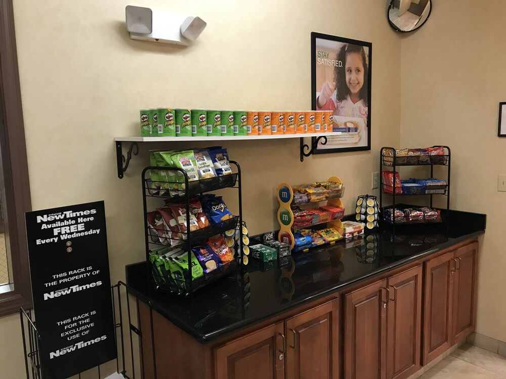 Snack Bar