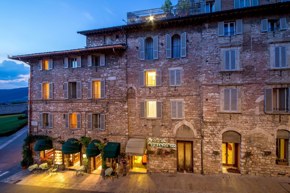 Facciata hotel