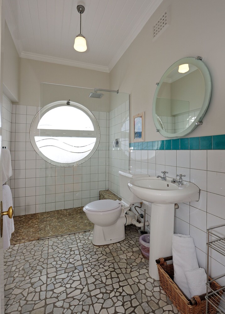 Apartment No 4 - Bathroom