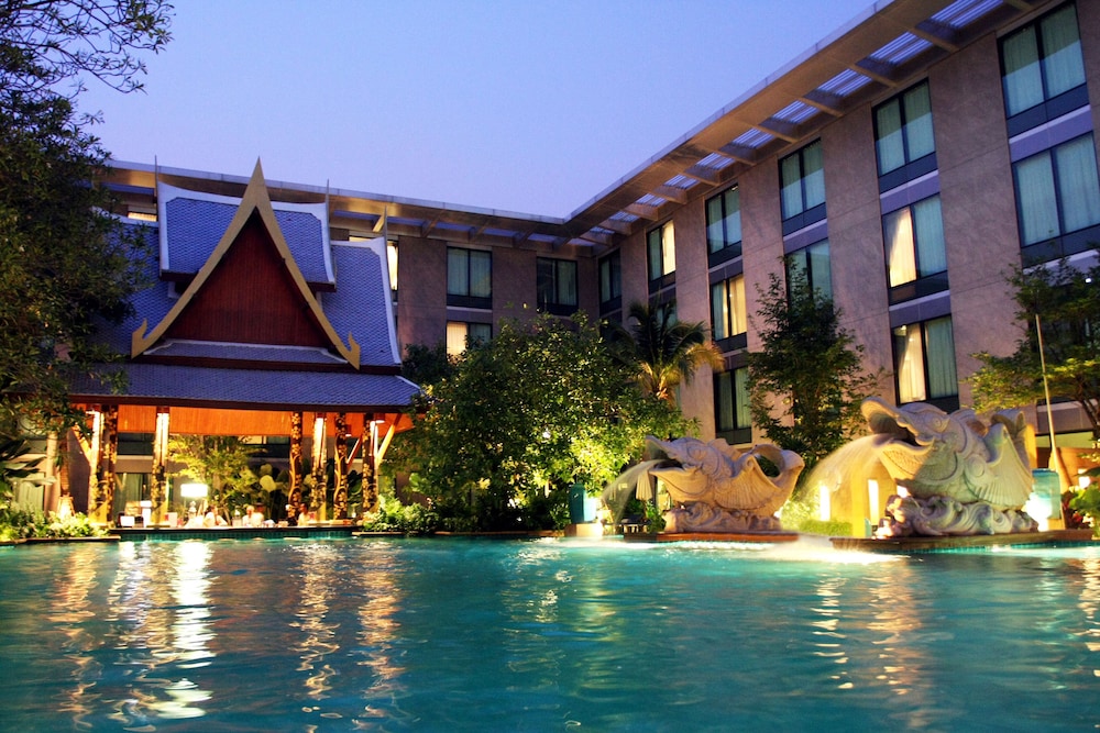 Pool Waterfall