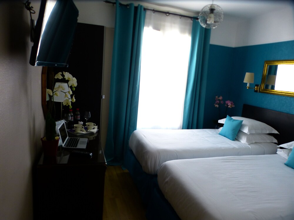Guestroom
