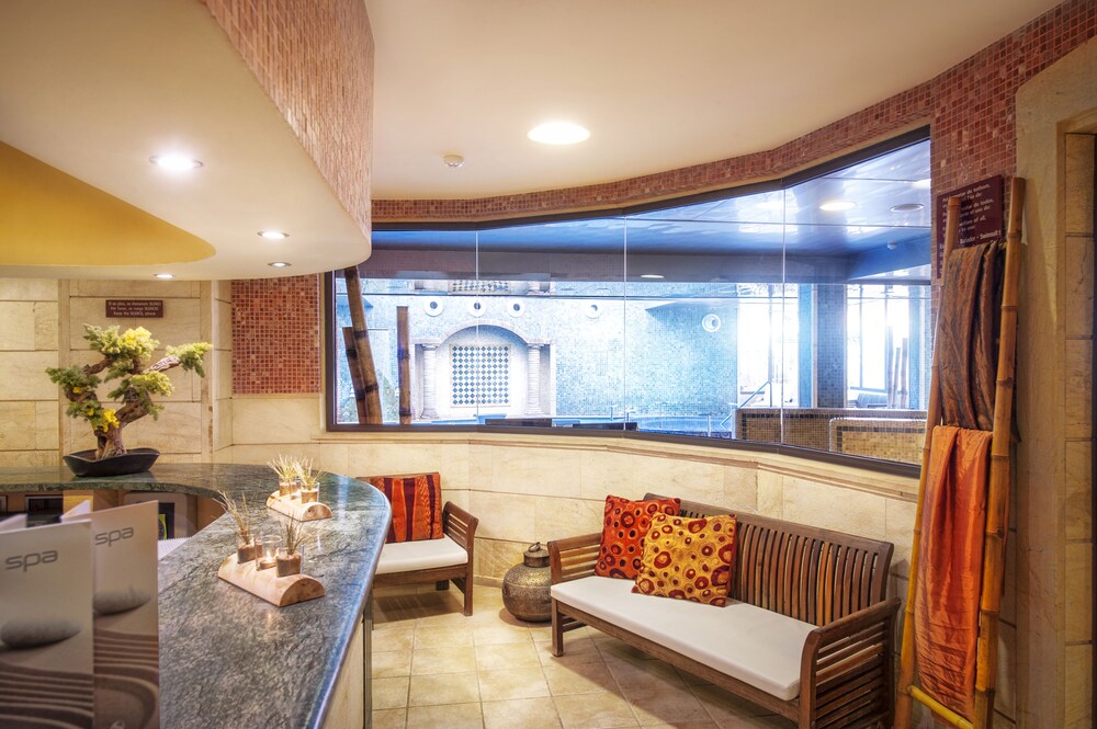 Spa Reception