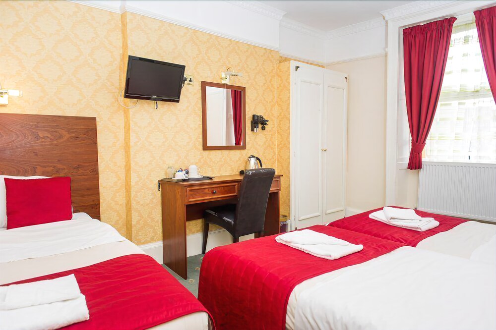 Guestroom