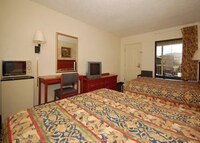 Standard Room, 2 Queen Beds, Non Smoking