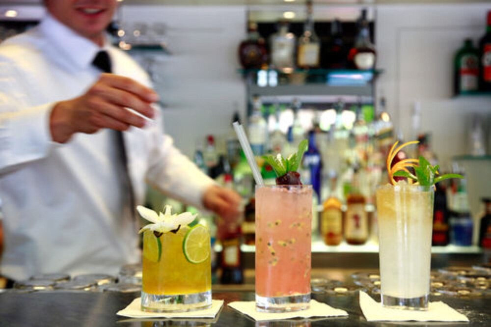 Hotel Bar