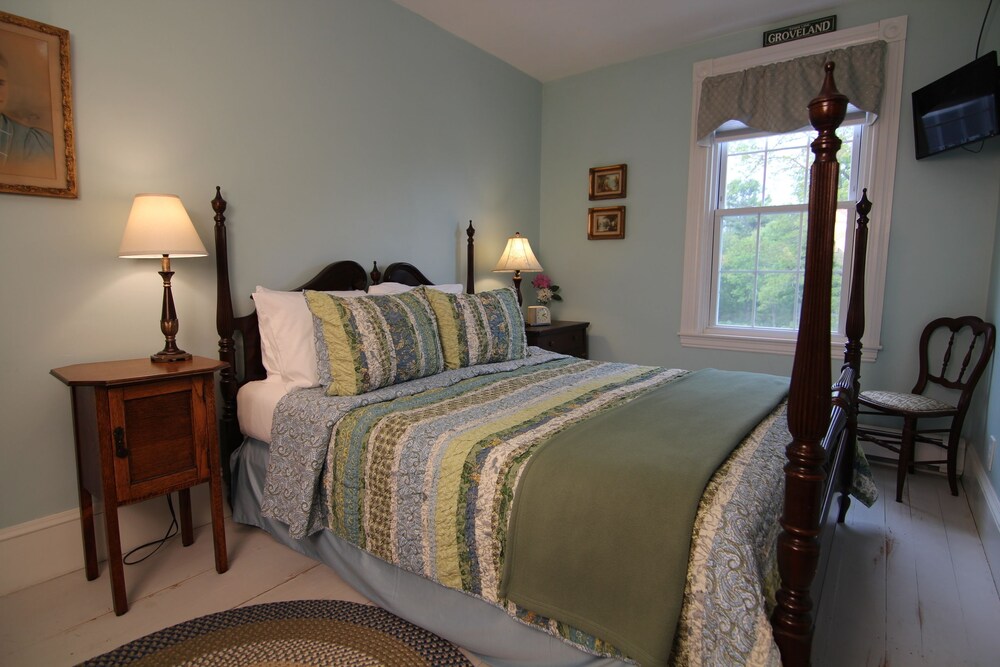 Guestroom