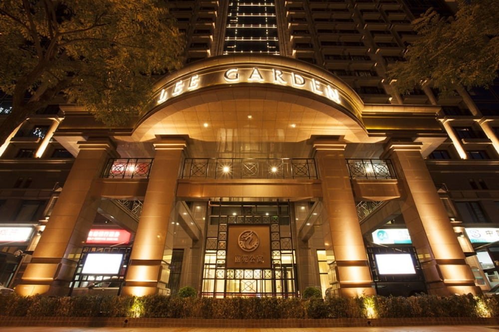 Hotel Front - Evening/Night