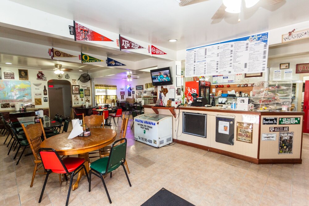 Cafe