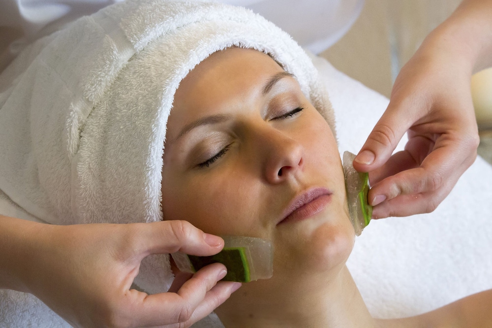 Facial