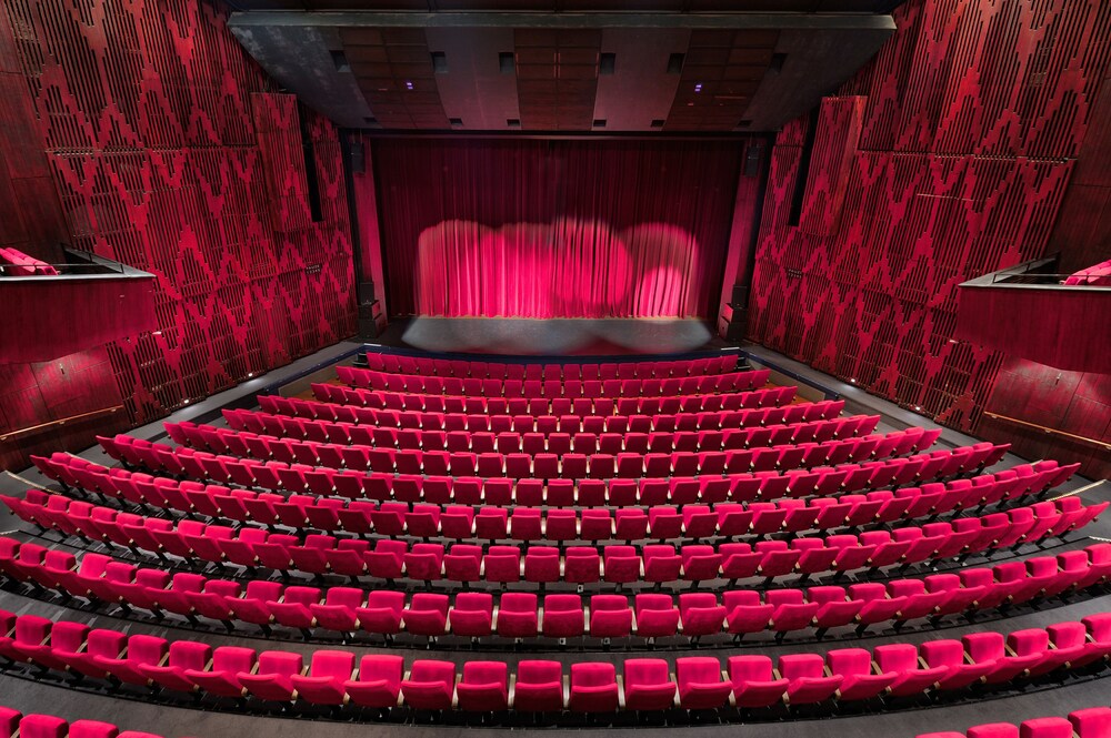 Theater Show