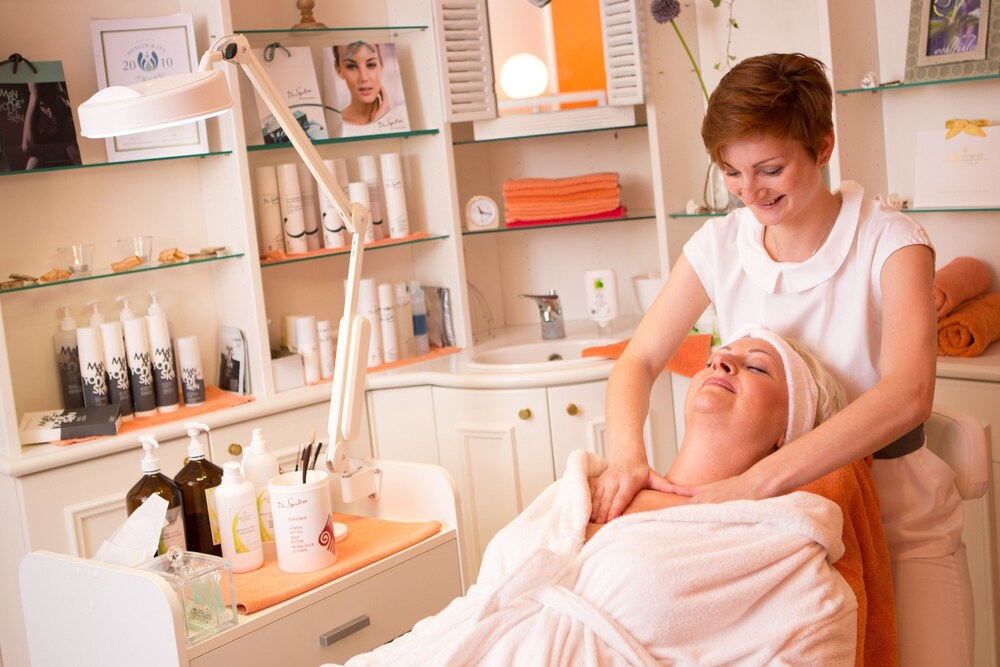 Facial