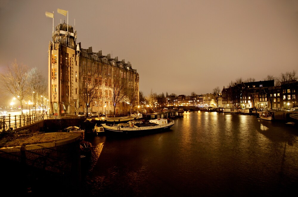 Hotel Front - Evening/Night