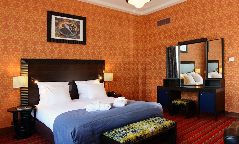 Guestroom