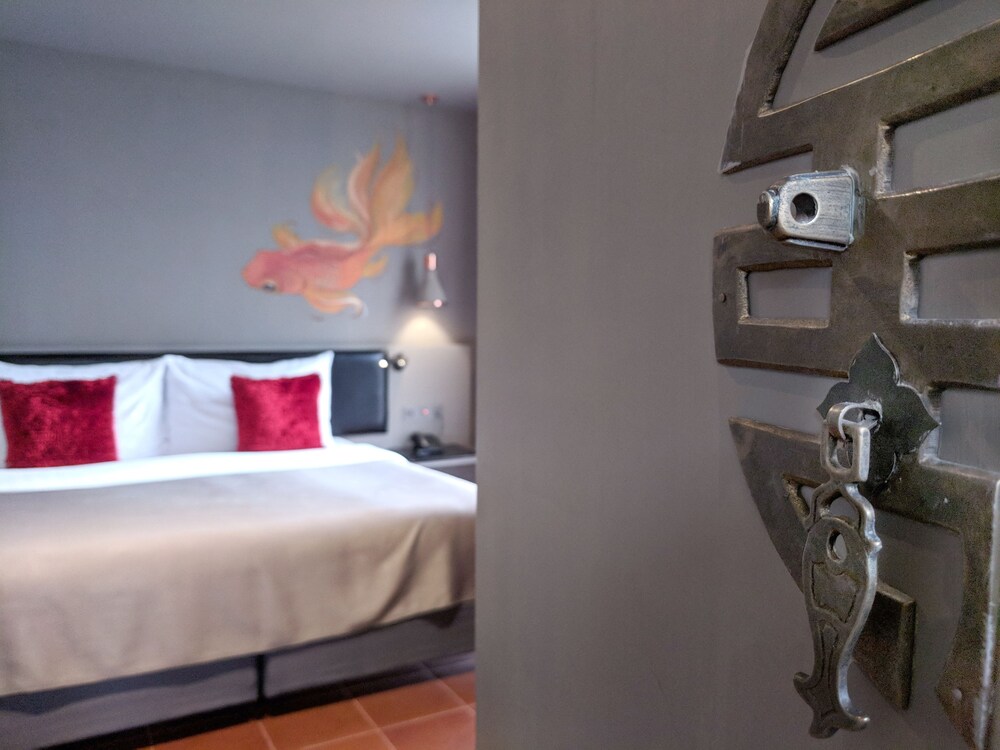 Guestroom