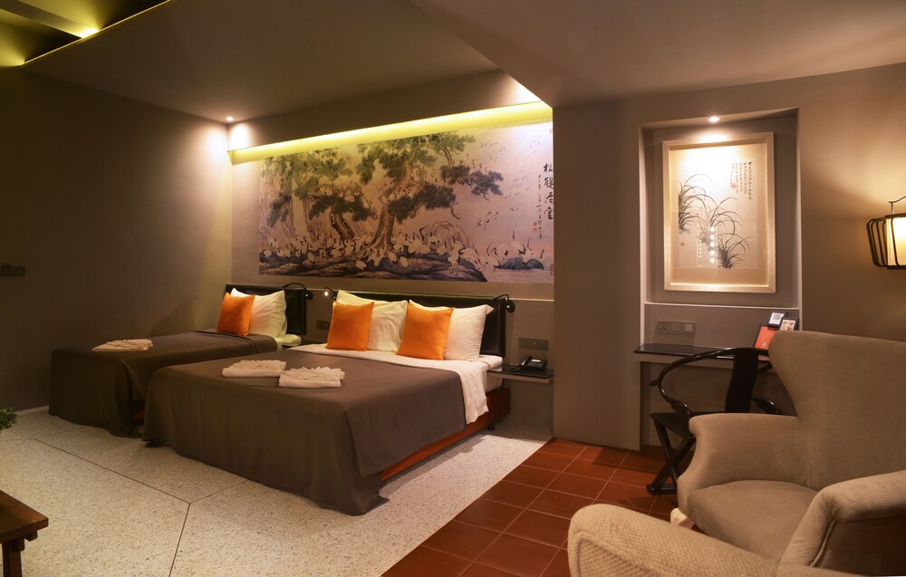 Guestroom