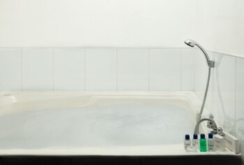 Jetted Tub