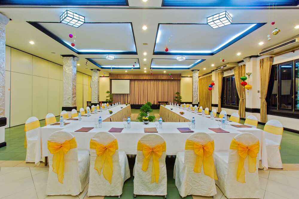 สถานที่จัดงานประชุม