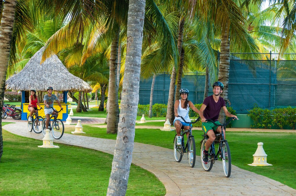 Bicycling, Caribe Deluxe Princess - All Inclusive