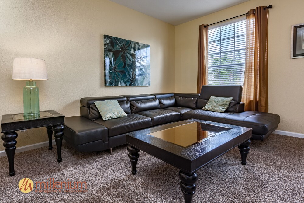 Townhome, 3 Bedrooms - Living Room