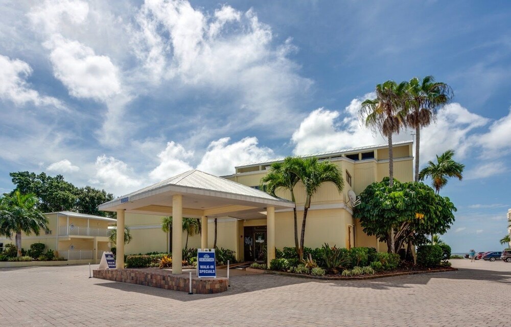 Hotel Front