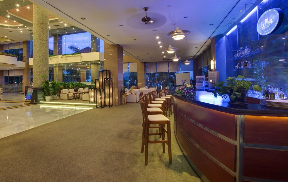Hotel Lounge