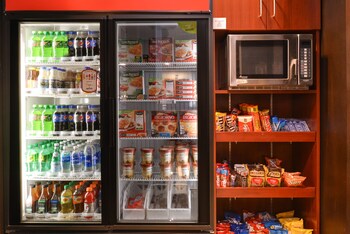 Snack Bar