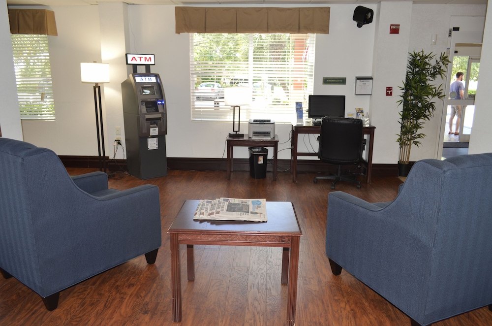 ATM/Banking On site