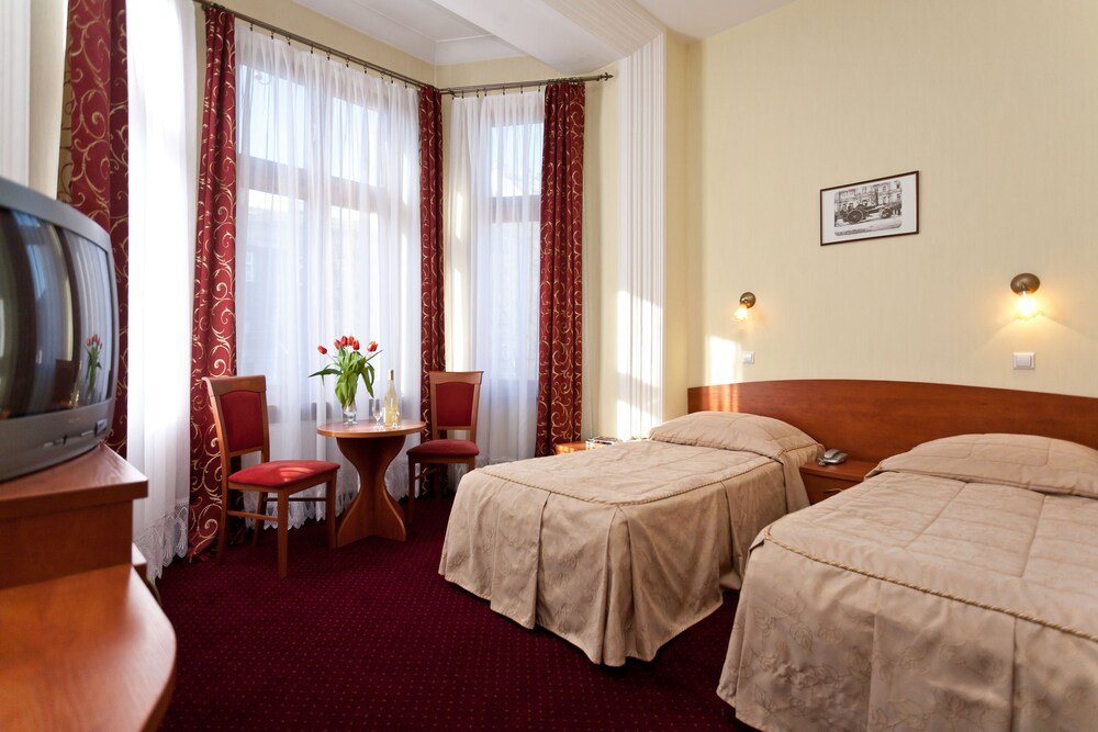 Guestroom