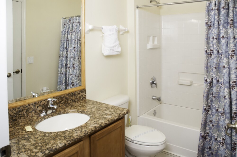 Luxury Villa, 4 Bedrooms, Pool Access - Guestroom