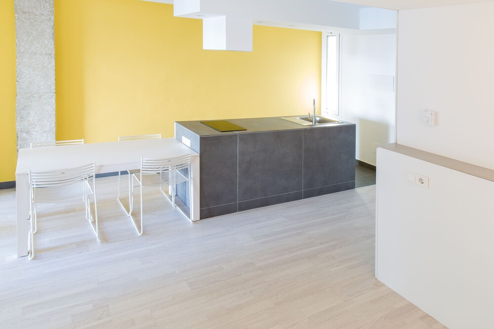 Apartment, 1 Bedroom, Balcony - Guestroom
