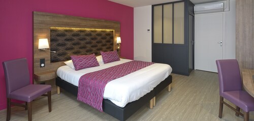 The Originals Boutique, Hôtel Le Lion d'Or, Fougères Ouest (Inter-Hotel)