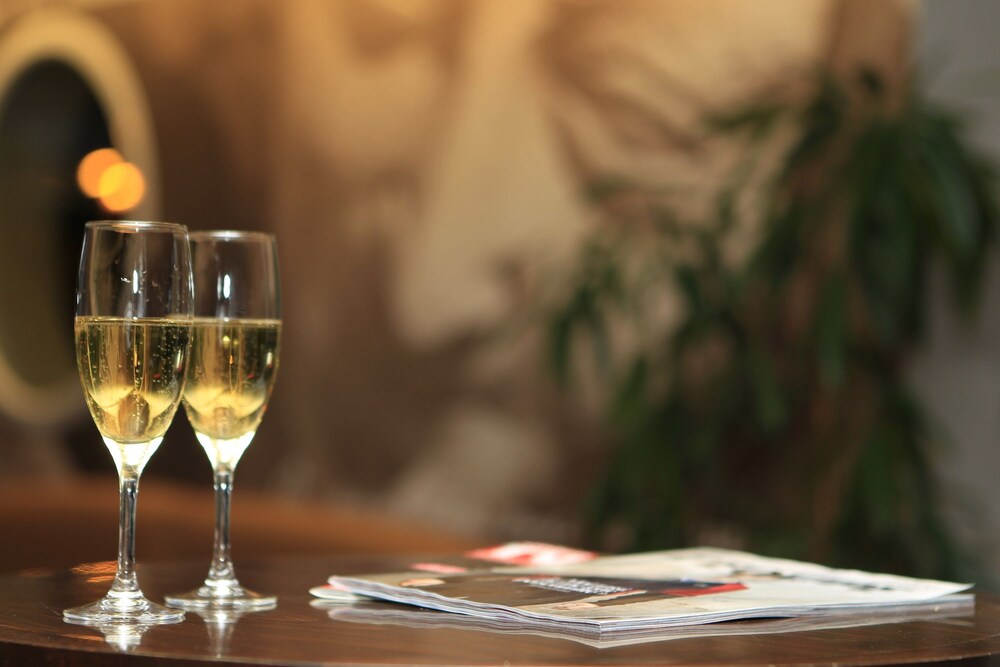 Hotel Bar