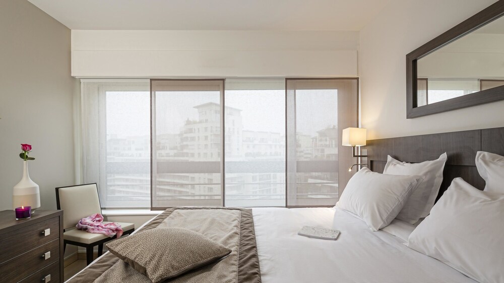 Executive Studio - Guestroom