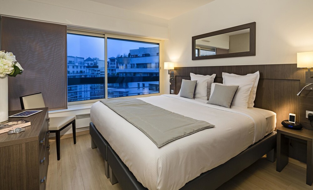 Executive Studio - Guestroom
