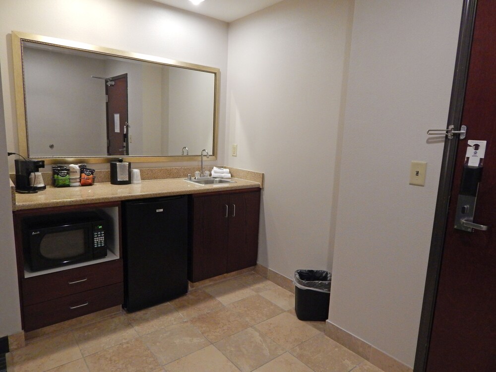 In-Room Kitchenette