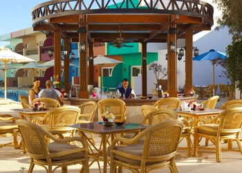 Poolside Bar