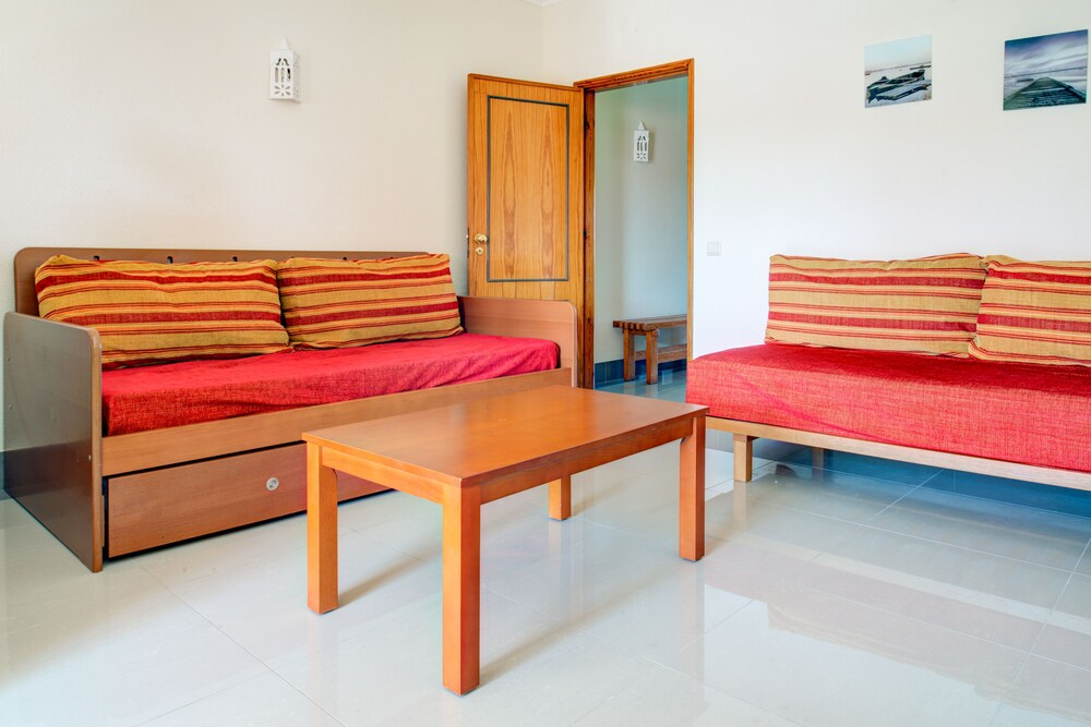 Superior Apartment, 1 Bedroom - Living Room