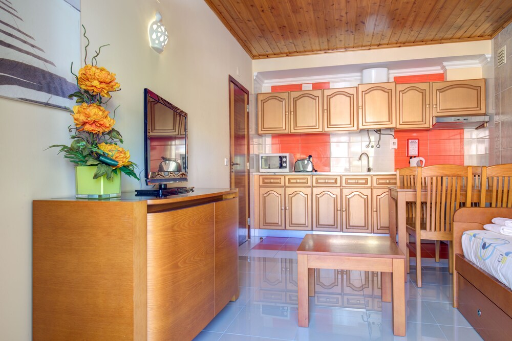 Standard Apartment, 1 Bedroom - Living Room