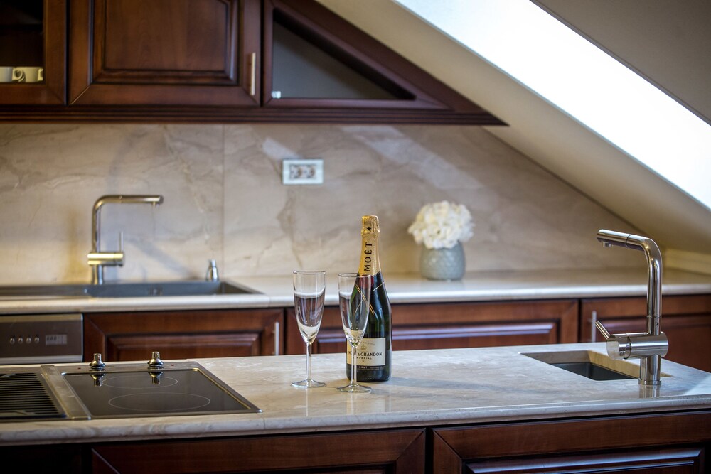 In-Room Kitchen