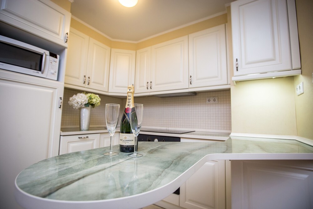 In-Room Kitchen