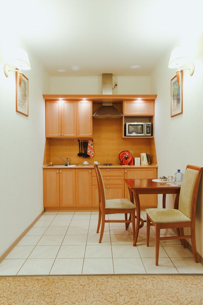 In-Room Kitchenette