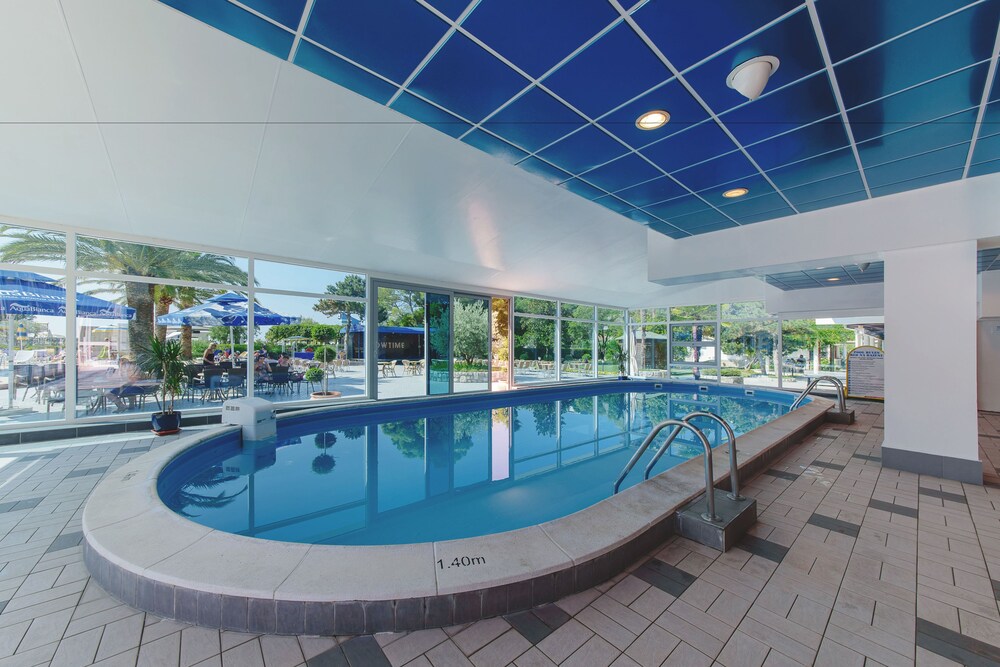 Piscine couverte
