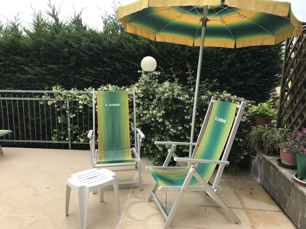 Sundeck